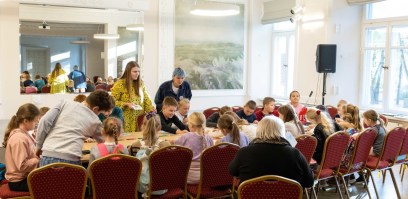 Bibliotekoje lankėsi „Penelapė Pasaulio Krašte“ autorė Eglė Ratkelytė-Bylienė